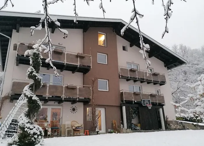 Holz By Interhome * Pians