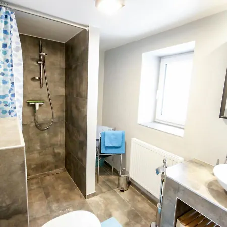 דירה Holz By Interhome Pians